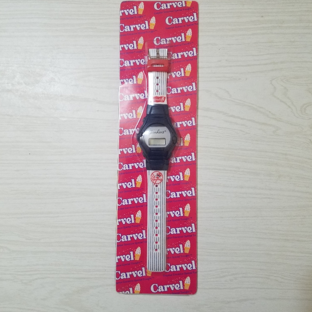 Vintage 1999 Carvel New York Yankees Digital Watch
